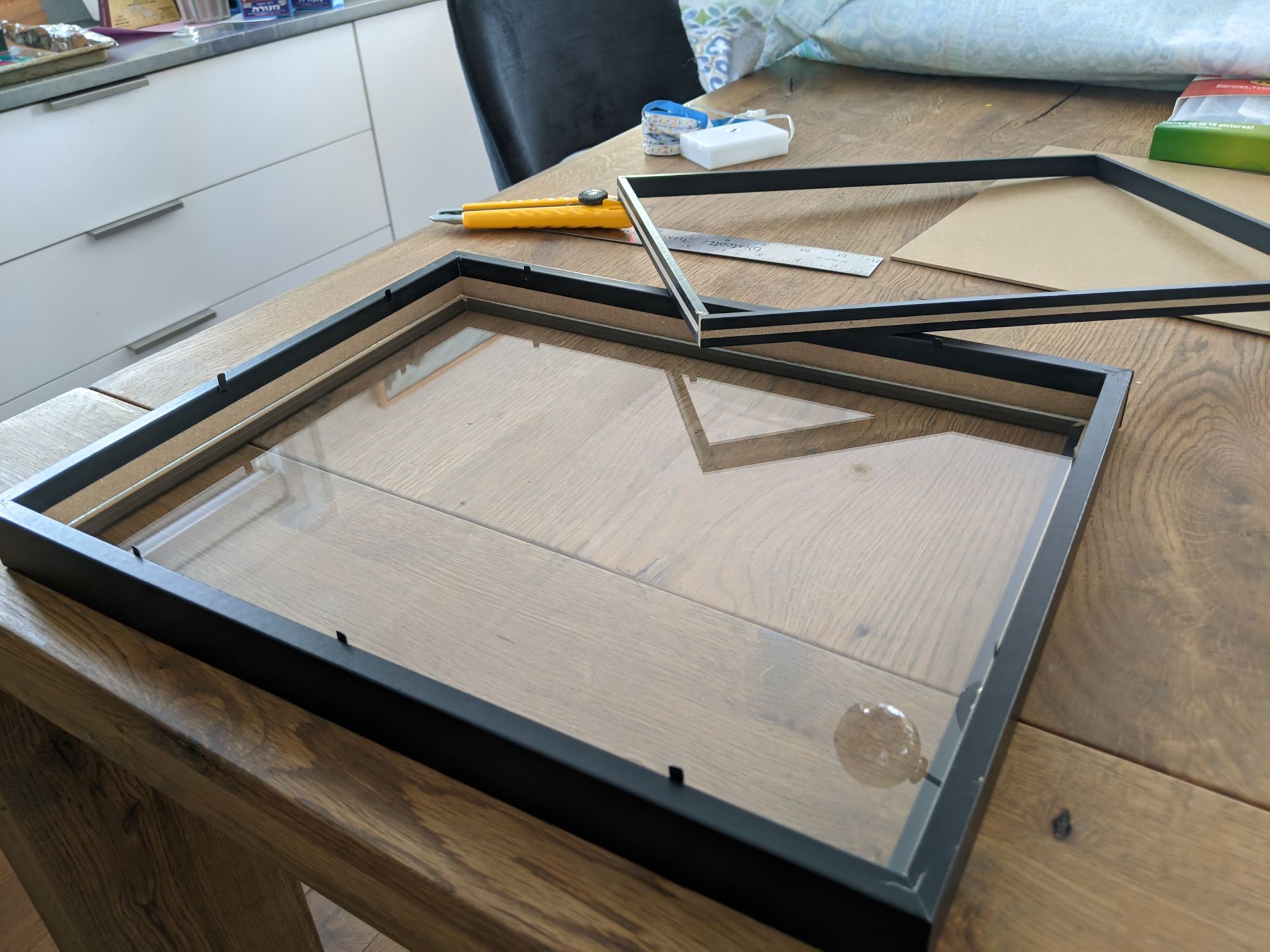 How to Make a Battery-Powered Lightbox Photo Frame